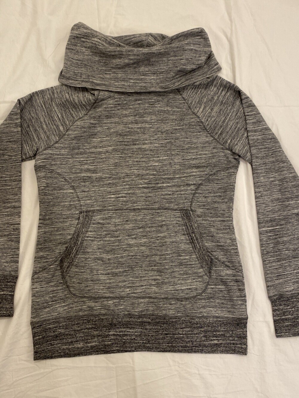 LL Bean Funnel Cowl Neck Sweatshirt Women's Tall Gray Thumbholes | Size Medium